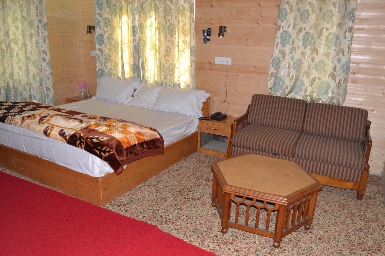 Hotel Grg Residency Srinagar  Bagian luar foto