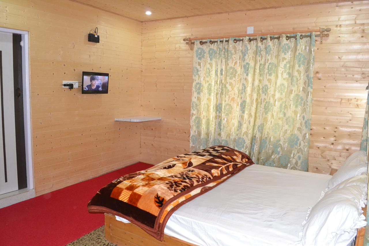 Hotel Grg Residency Srinagar  Bagian luar foto